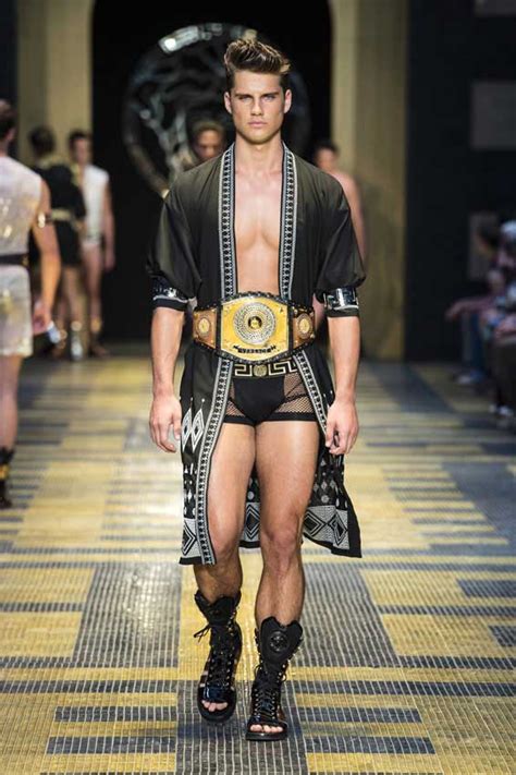 versace spring summer 2013|Versace Men's Spring/Summer 2013 .